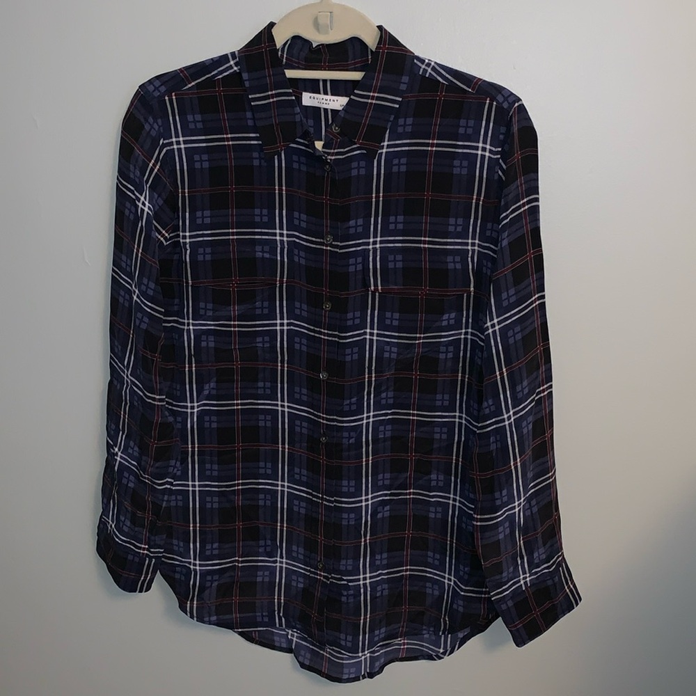 Equipment Femme 100% silk button down blouse